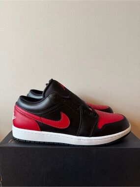 Air Jordan 1 Low University Red 553558-067 Men’s Size 11